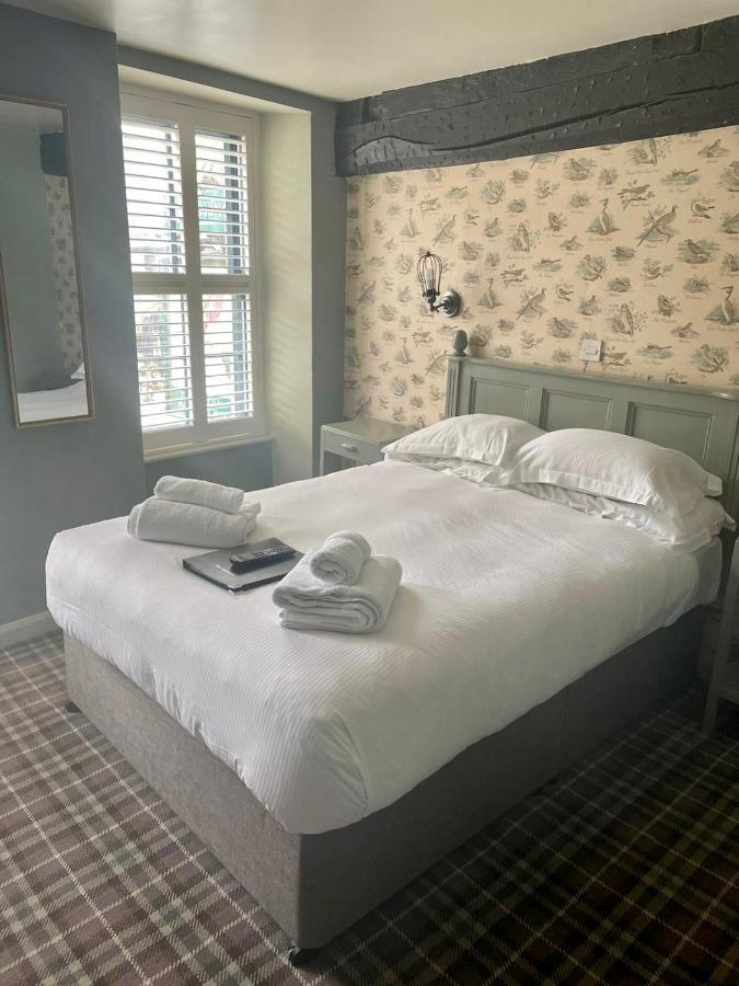 The Golden Pheasant Hotel Burford Buitenkant foto