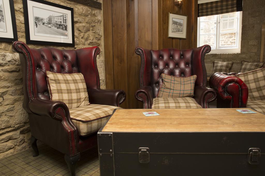 The Golden Pheasant Hotel Burford Buitenkant foto