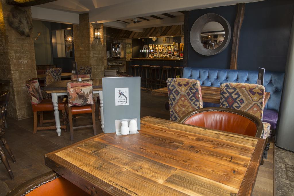 The Golden Pheasant Hotel Burford Buitenkant foto