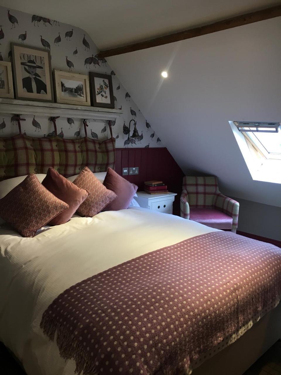 The Golden Pheasant Hotel Burford Buitenkant foto